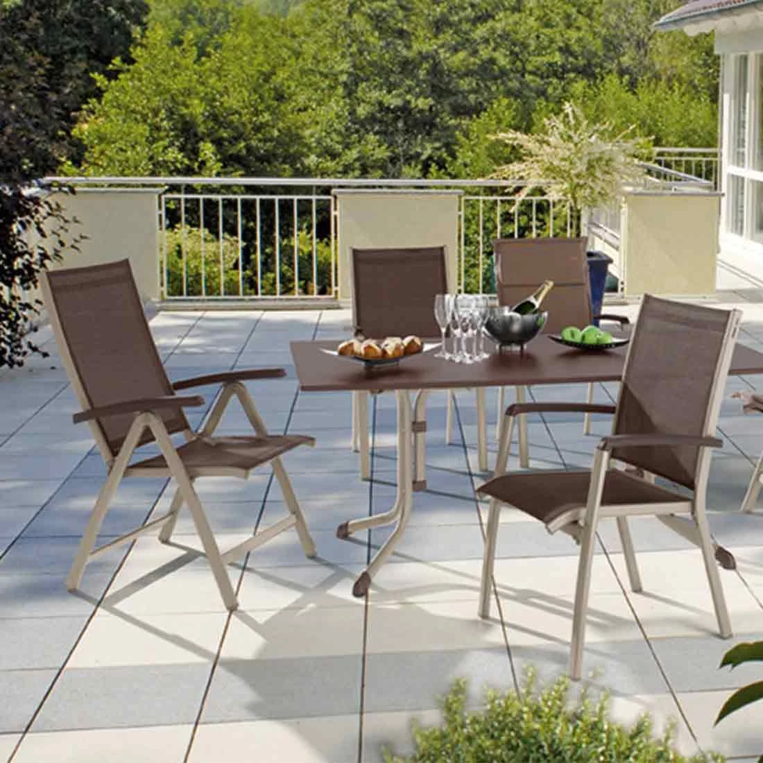 Sieger Bodega Stapelsessel Aluminium/Textilene Champagner/Mocca 2 Sieger Bodega Stapelsessel Aluminium/Textilene Champagner/Mocca - Image 2