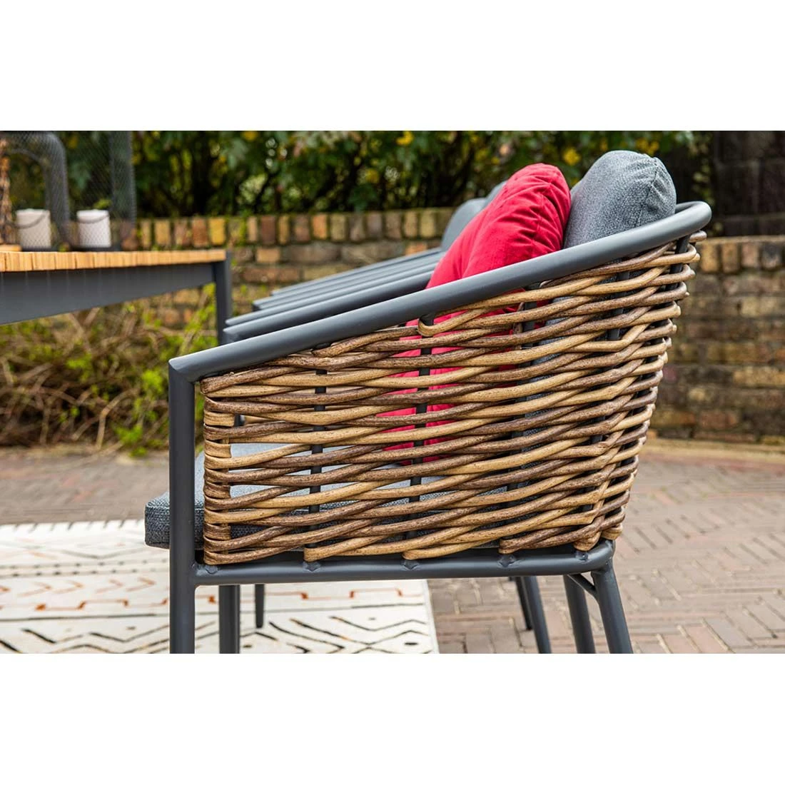 Garden Impressions Bali Gartensessel Aluminium/Rattan Carbon Black/Mystic Grey 8 Garden Impressions Bali Gartensessel Aluminium/Rattan Carbon Black/Mystic Grey - Image 8