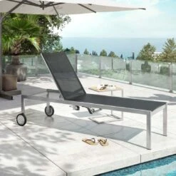 OUTLIV. Oviedo Rollliege Edelstahl/Textilene Silber-Schwarz 15 OUTLIV. Oviedo Rollliege Edelstahl/Textilene Silber-Schwarz -Gartenmöbel Verkauf outliv denver deluxe rollliege edelstahl textilene silber schwarz 2