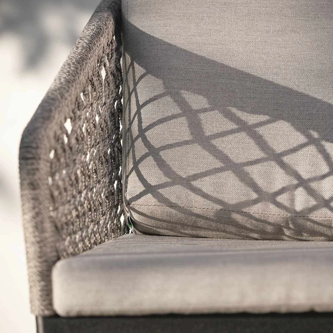 Stern Odea Diningsessel Aluminium/Rope Inkl. Kissen Schwarz Matt/Salt 10 Stern Odea Diningsessel Aluminium/Rope Inkl. Kissen Schwarz Matt/Salt - Image 10